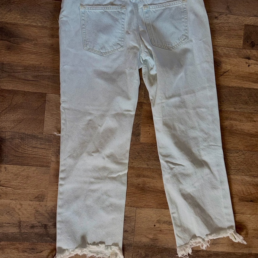 Free People Light Blue Distressed Button Fly Hi RiseCropped Jeans “Maggie” Sz 27 - Picture 10 of 12
